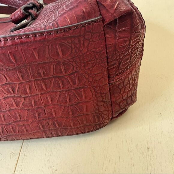 Rellic Croc Purse Burgundy Front and Back Straps With Buckles NWT - Picture 14 of 16